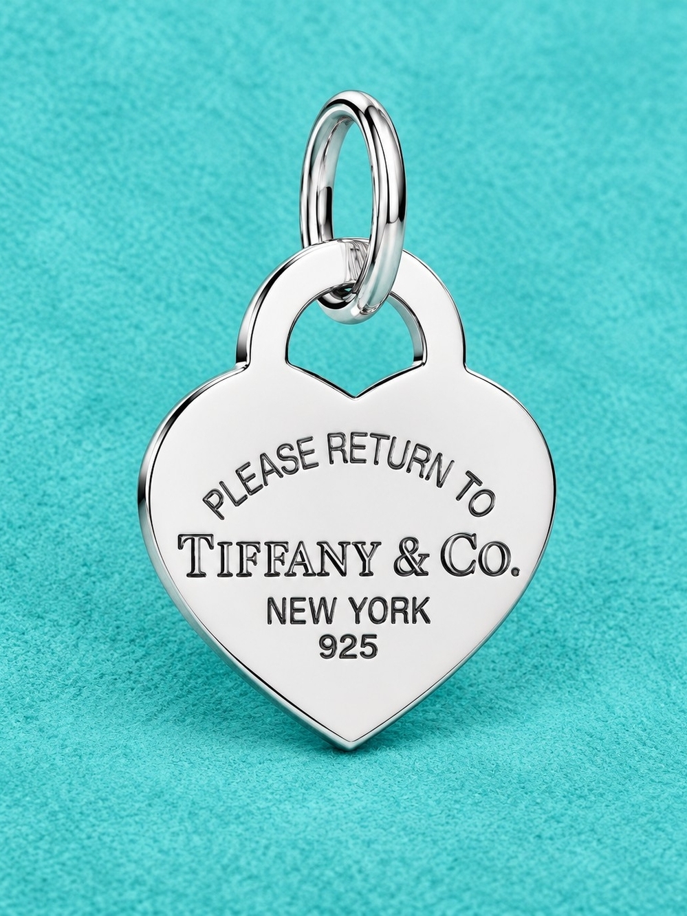 New Tiffany & Co. Silver Heart Pendant ❤️